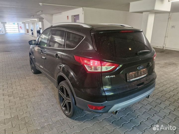 В разборе Ford Kuga 2