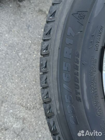 Michelin r17 235/65