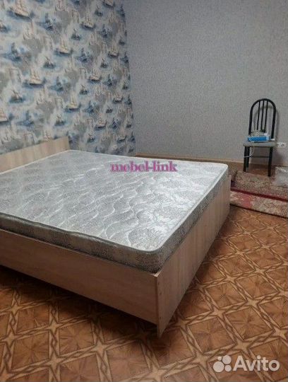 Кровать евро+матрас
