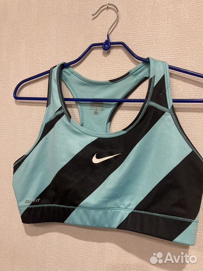 Спортивный топ бра nike l