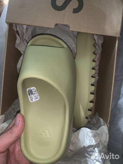 Adidas yeezy slide оригинал