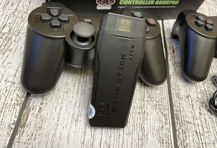 Игровая приставка Game stick lite 64 gb новая