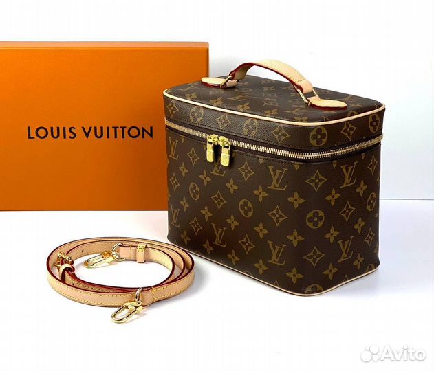 Косметичка nice BB M42265 Louis Vuitton