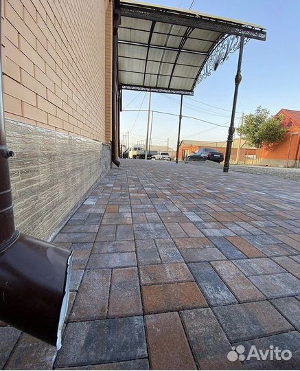 Укладка брусчатки