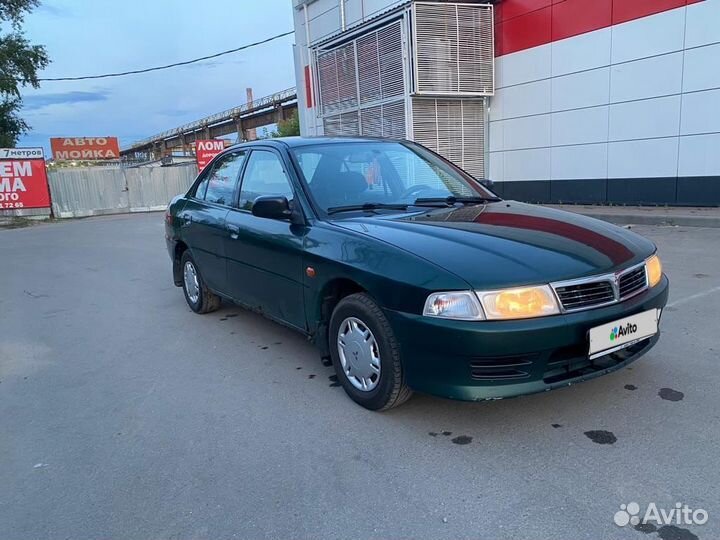 Mitsubishi Lancer 1.3 МТ, 2000, 300 000 км