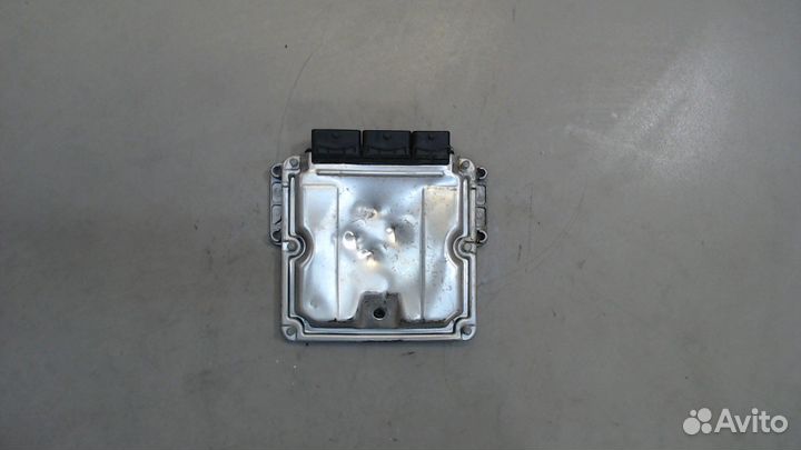 Блок управления двигателем Renault Master, 2002