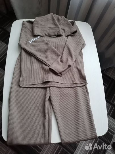 Костюм брючный для девочки
