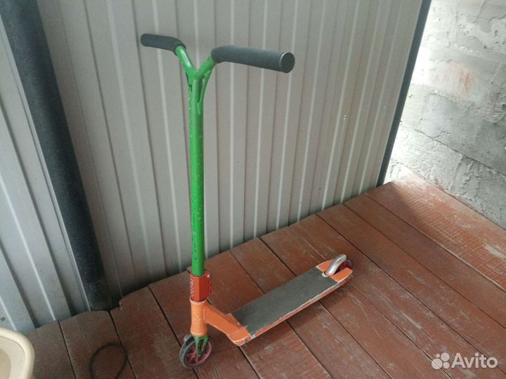 Трюковой самокат