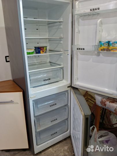Холодильник бу samsung no frost