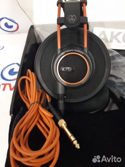 AKG K712PRO Витрина