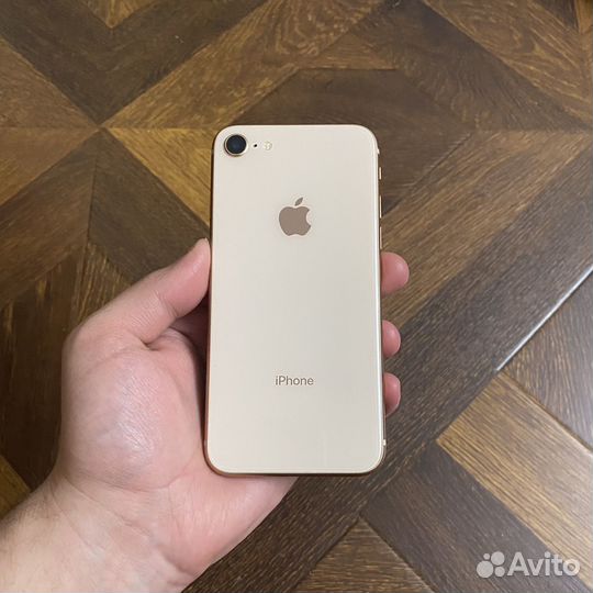 iPhone 8, 64 ГБ