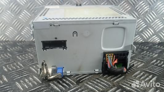 Магнитола volkswagen amarok 1 (8AG55I401)