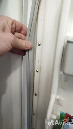 Уплотнитель для холодильника Бирюса 129ss