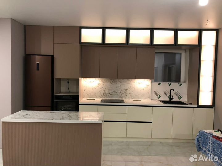 Кухня без ручек