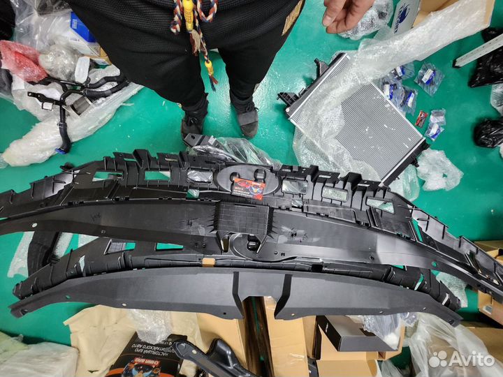 Панель радиатора Hyundai Elantra