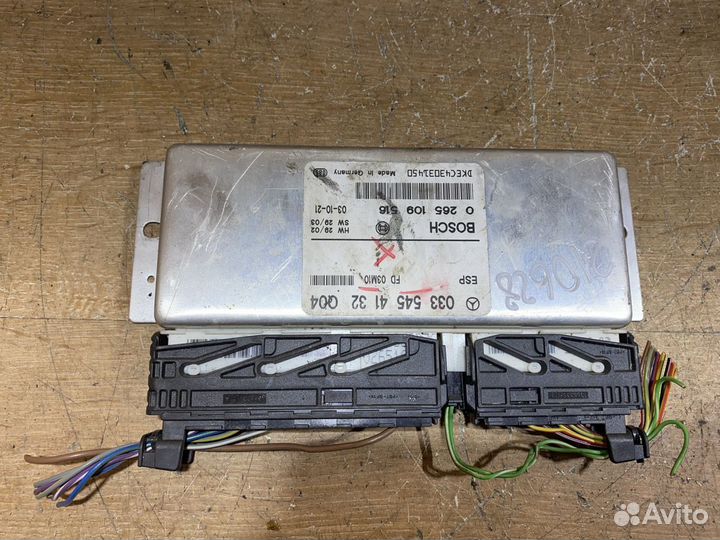Блок управления ESP Mercedes W211 210628