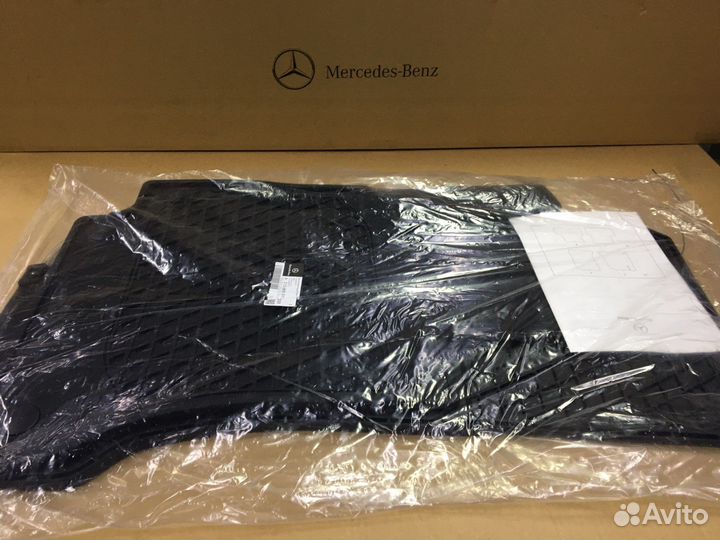 Коврики резиновые передние Mercedes W213