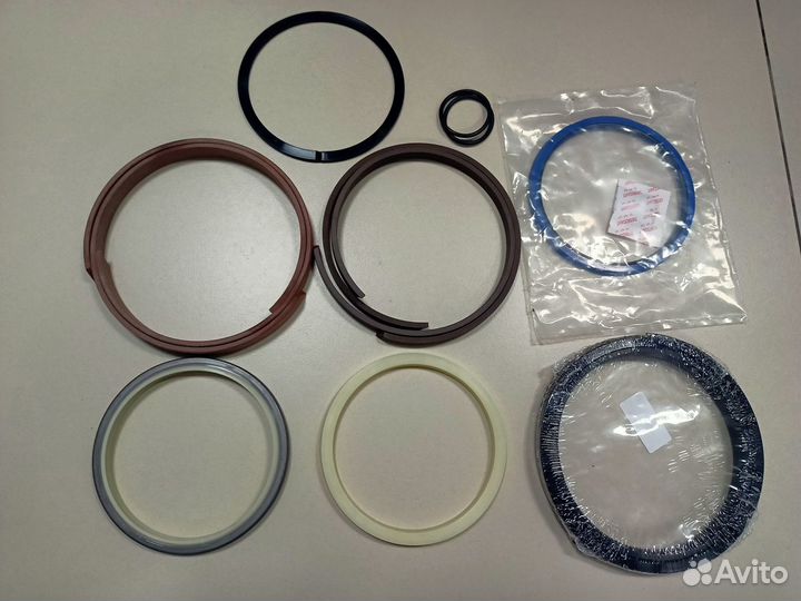 Ремкомплект гидроцилиндра ковша hitachi