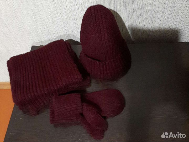 Комплект шапка, шарф, варежки