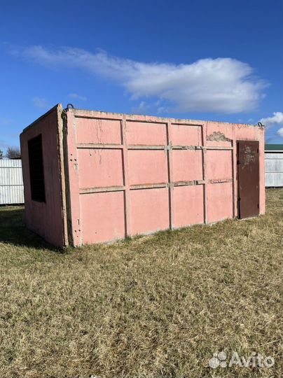 Жб блок комната