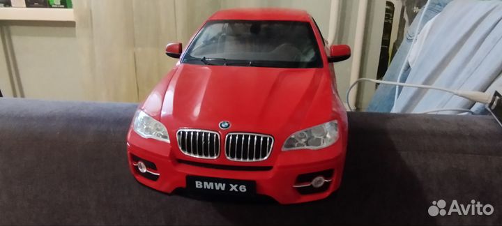 Машина на радиоуправлении внедорожник