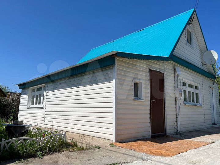 Дача 50 м² на участке 10 сот.