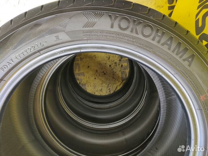 Yokohama Advan Sport V105 245/45 R17 99V