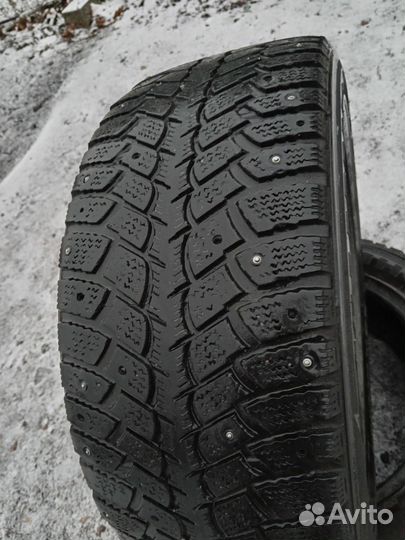 Kumho I'Zen Wis KW19 235/55 R17 103T