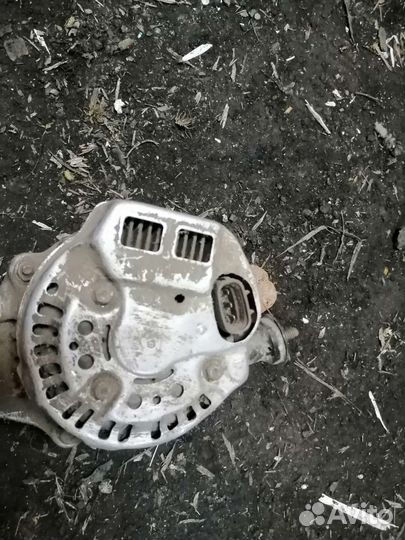 Генератор Toyota