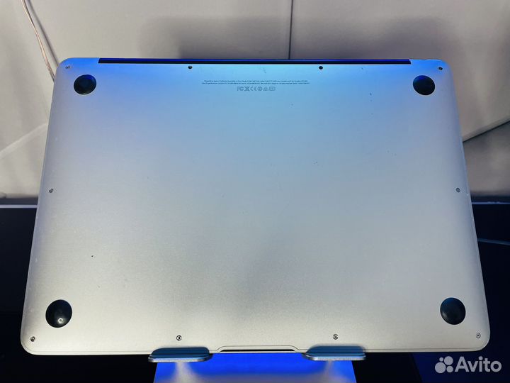 Apple MacBook Air 13 2015 Core i5/8Gb/SSD 128Gb