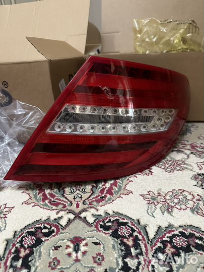 Задние фанари фары w204 c204