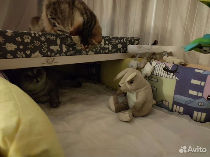 Пеленальная доска на кроватку