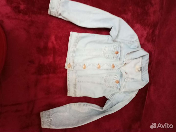 Джинсовая куртка