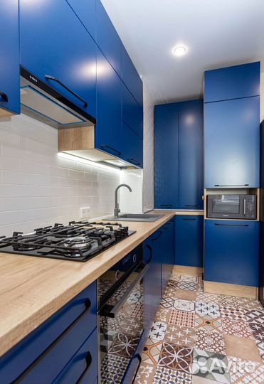 Угловая кухня с мдф фасадами