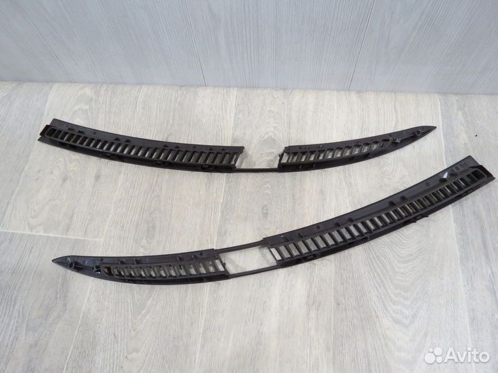 Решетка вентиляционная Jaguar XF