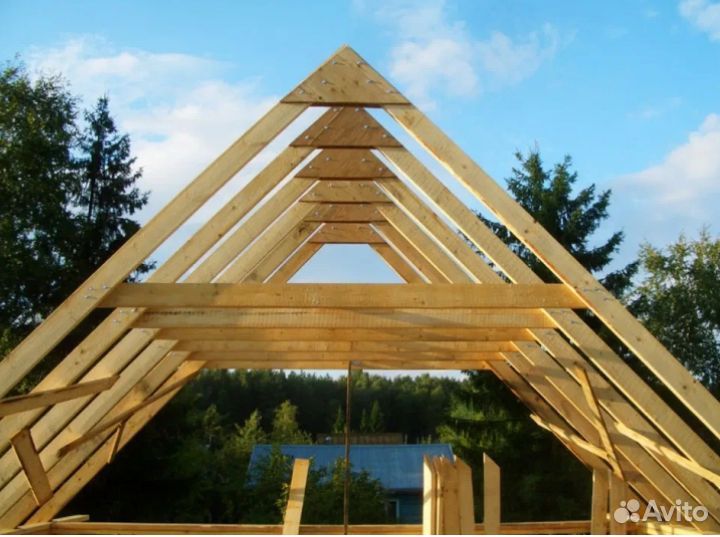 Бригада строителей