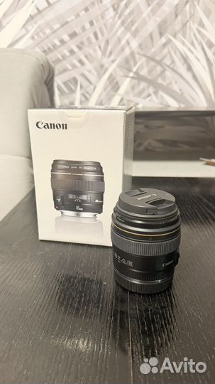 Объектив canon 85mm 1 8