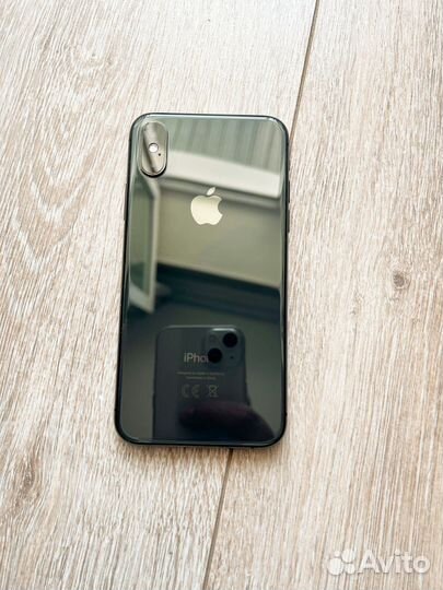 iPhone Xs, 64 ГБ