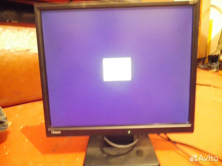 Монитор 17 дюймов