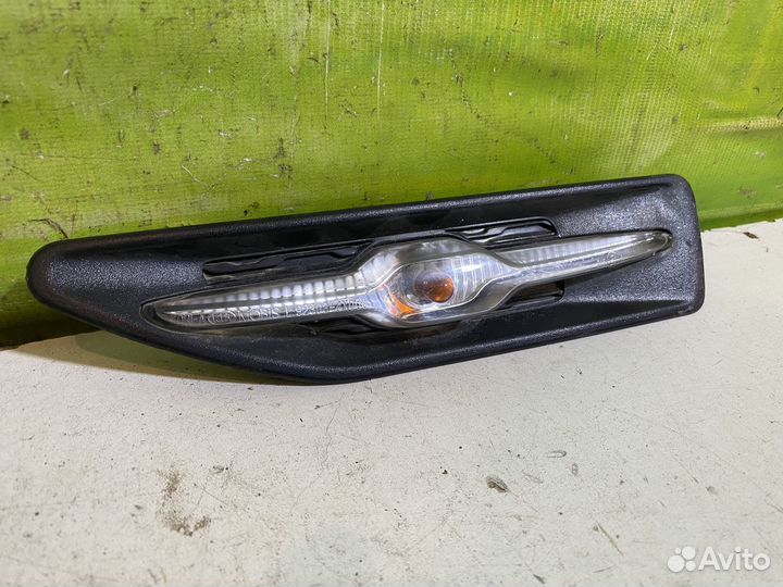 Указатель поворота левый KIA Rio 3 923034X000