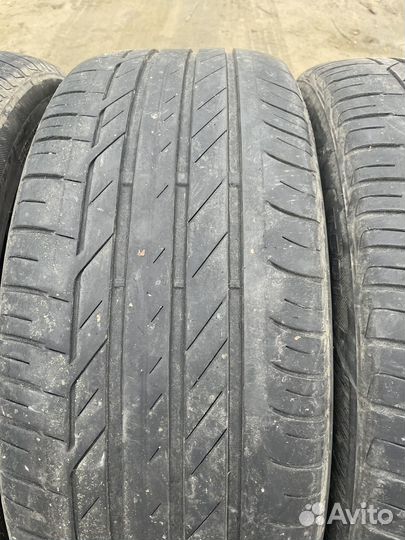 Bridgestone Turanza T001 225/45 R19