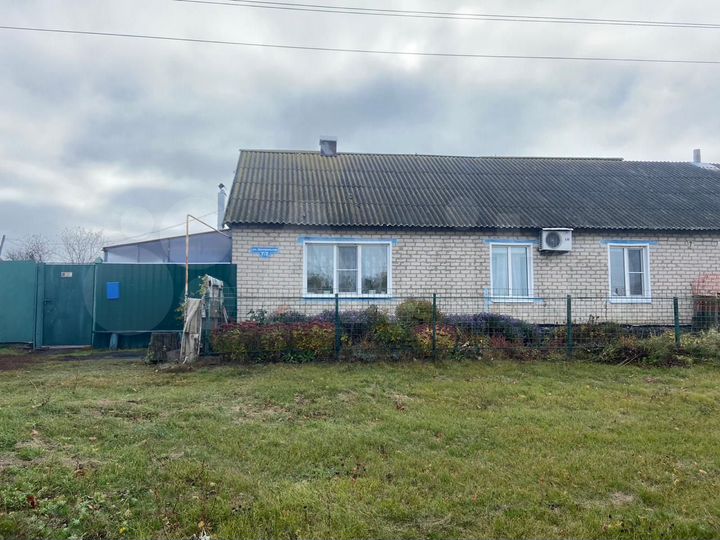 Дом 186,2 м² на участке 4 сот.