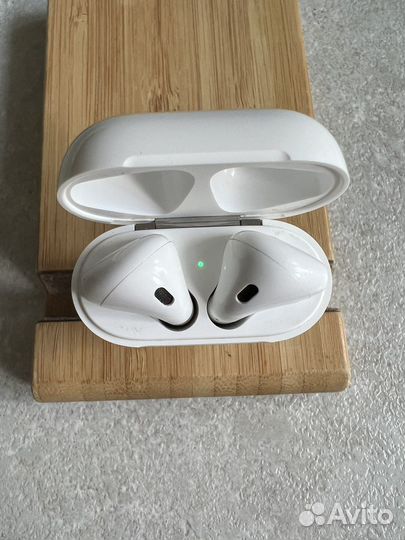 Наушники Apple AirPods 2