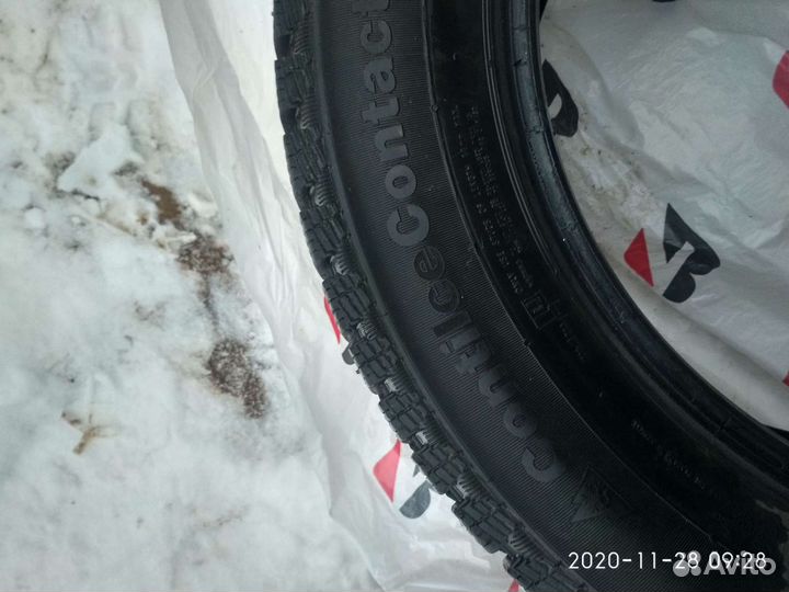 Continental IceContact 2 SUV 235/55 R17