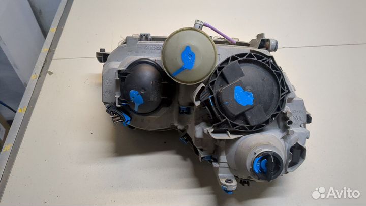 Фара (передняя) левая Mercedes C W203, 2002