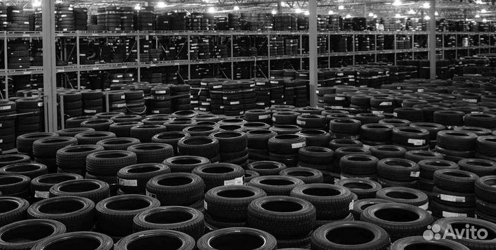 Nokian Tyres Hakkapeliitta 10p 235/45 R18 98T