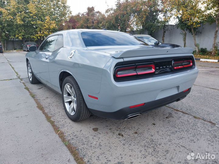 Dodge Challenger 3.6 AT, 2021, 14 400 км