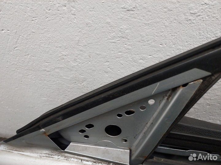 Дверь левая передняя Mazda 6 (GG), 2002