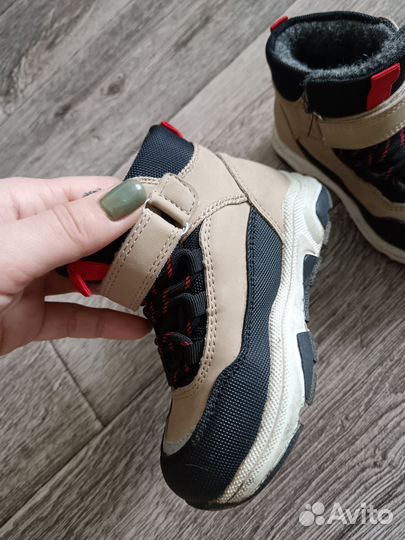 Ботинки демисезонные на мальчика 24р