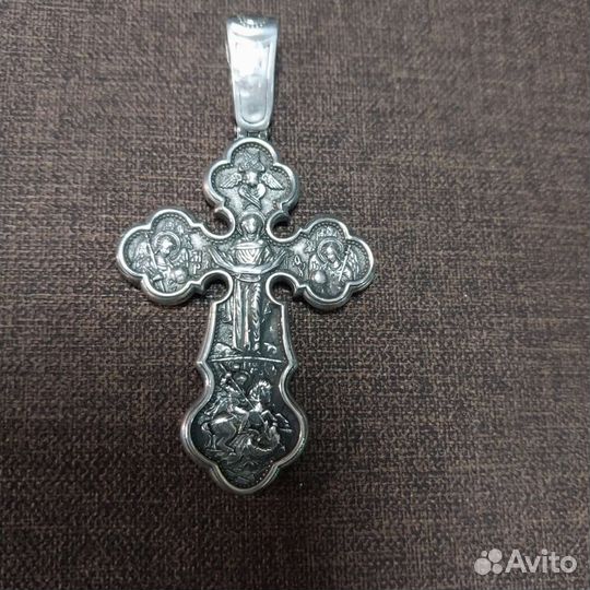 Серебряный крест